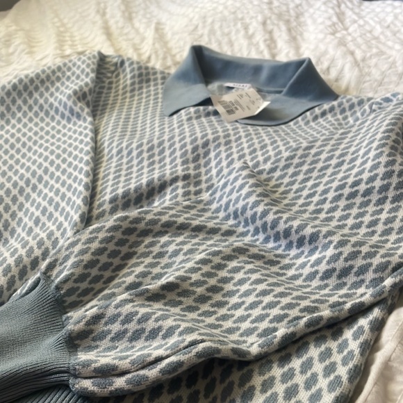 blue and white patterned sweater! *WITH TAGS!* - Picture 5 of 5